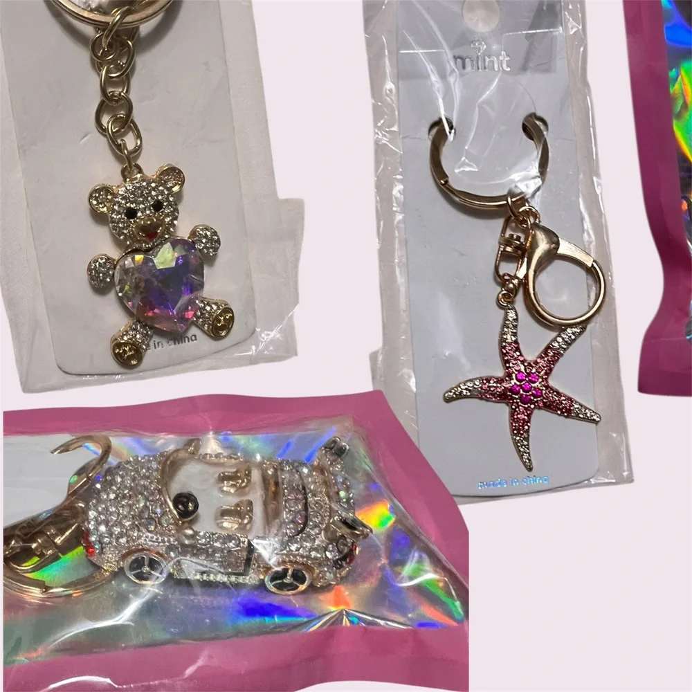 Rhinestone Keychain Bundle with Starfish, Bear and Convertible Car. New items